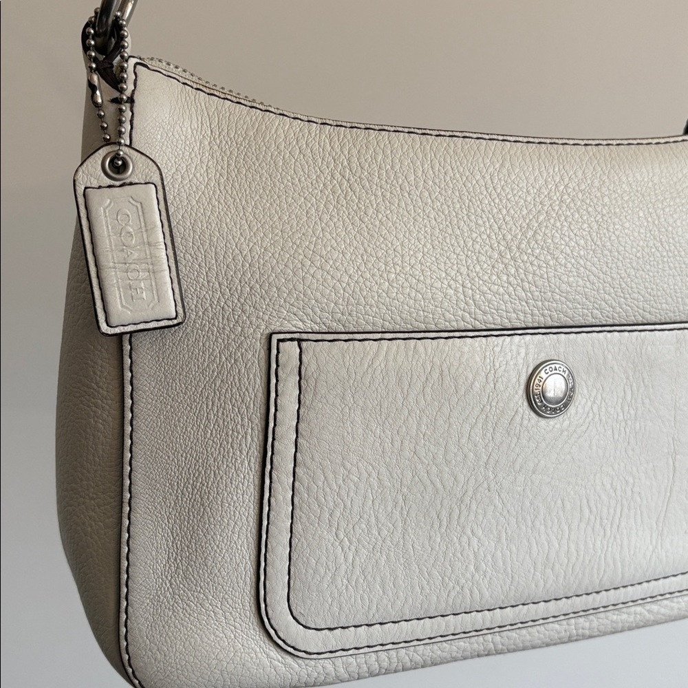 Y2K Coach Chelsea Shoulder Bag | F10890 | Green Interior | Like-New - Picture 5 of 9
